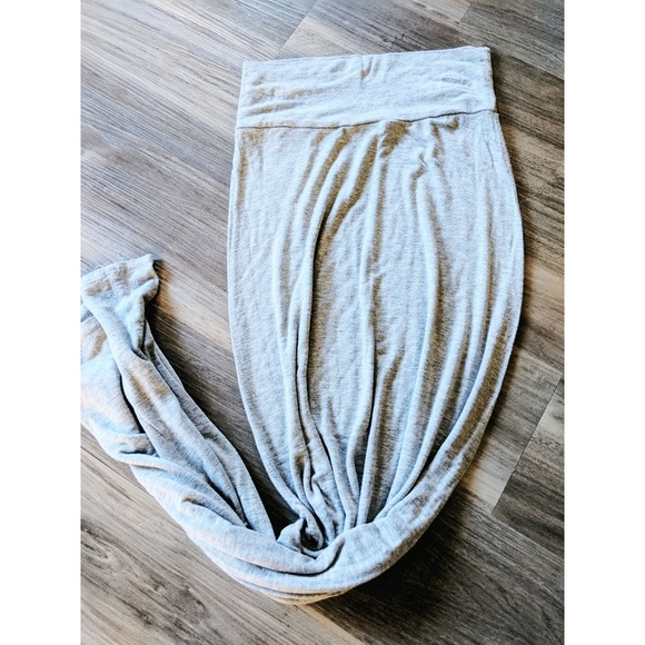 Dresses & Skirts - Maxi skirt